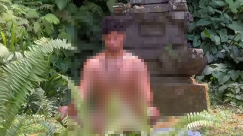 발리 사원에서 “나체로 명상”한 영상 외국인 남성